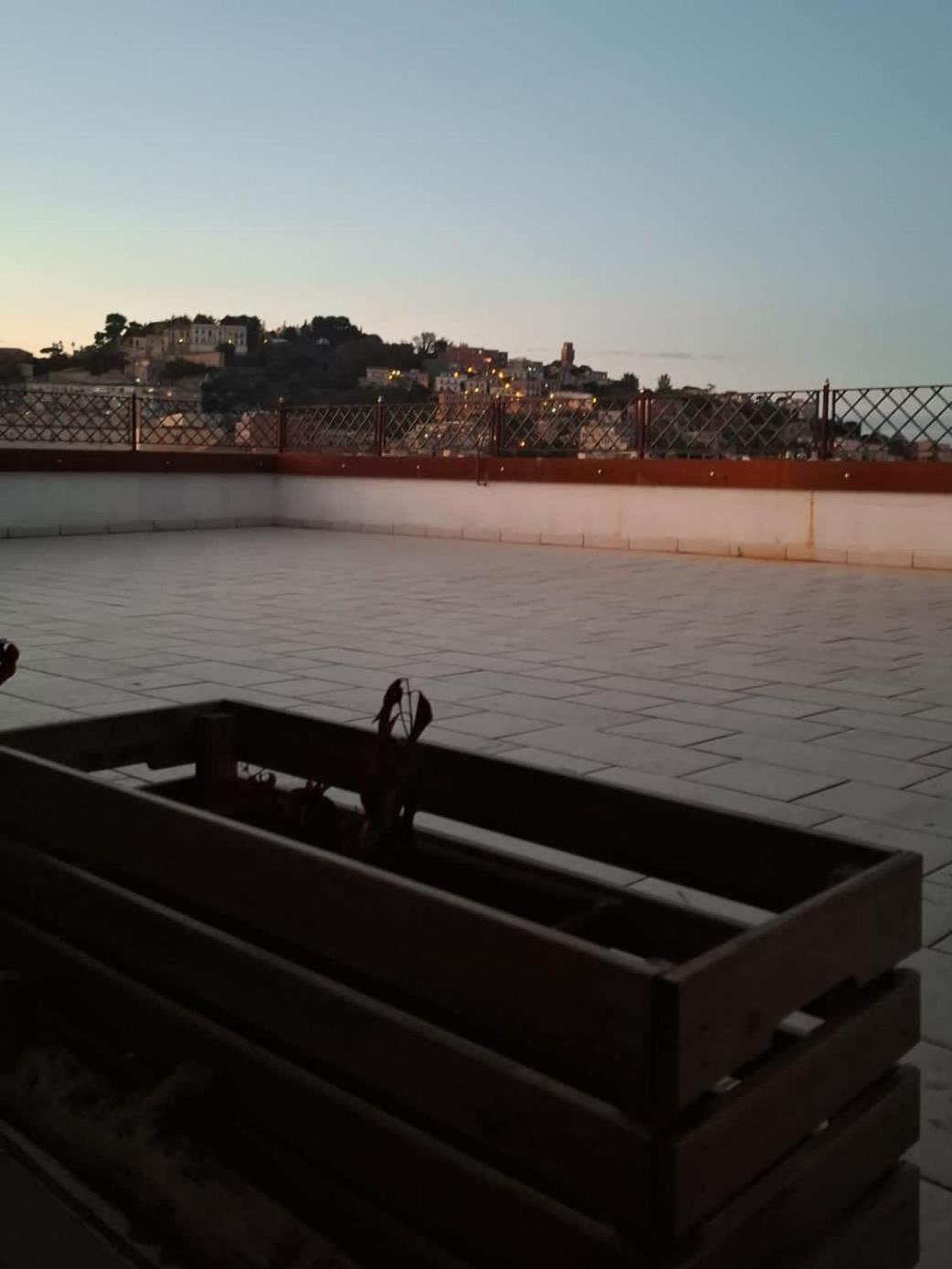 Faccia Gialla Napoli Casa Vacanze Екстериор снимка