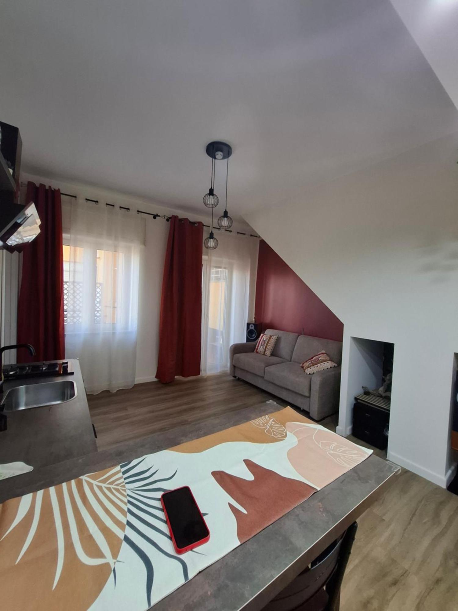 Faccia Gialla Napoli Casa Vacanze Екстериор снимка