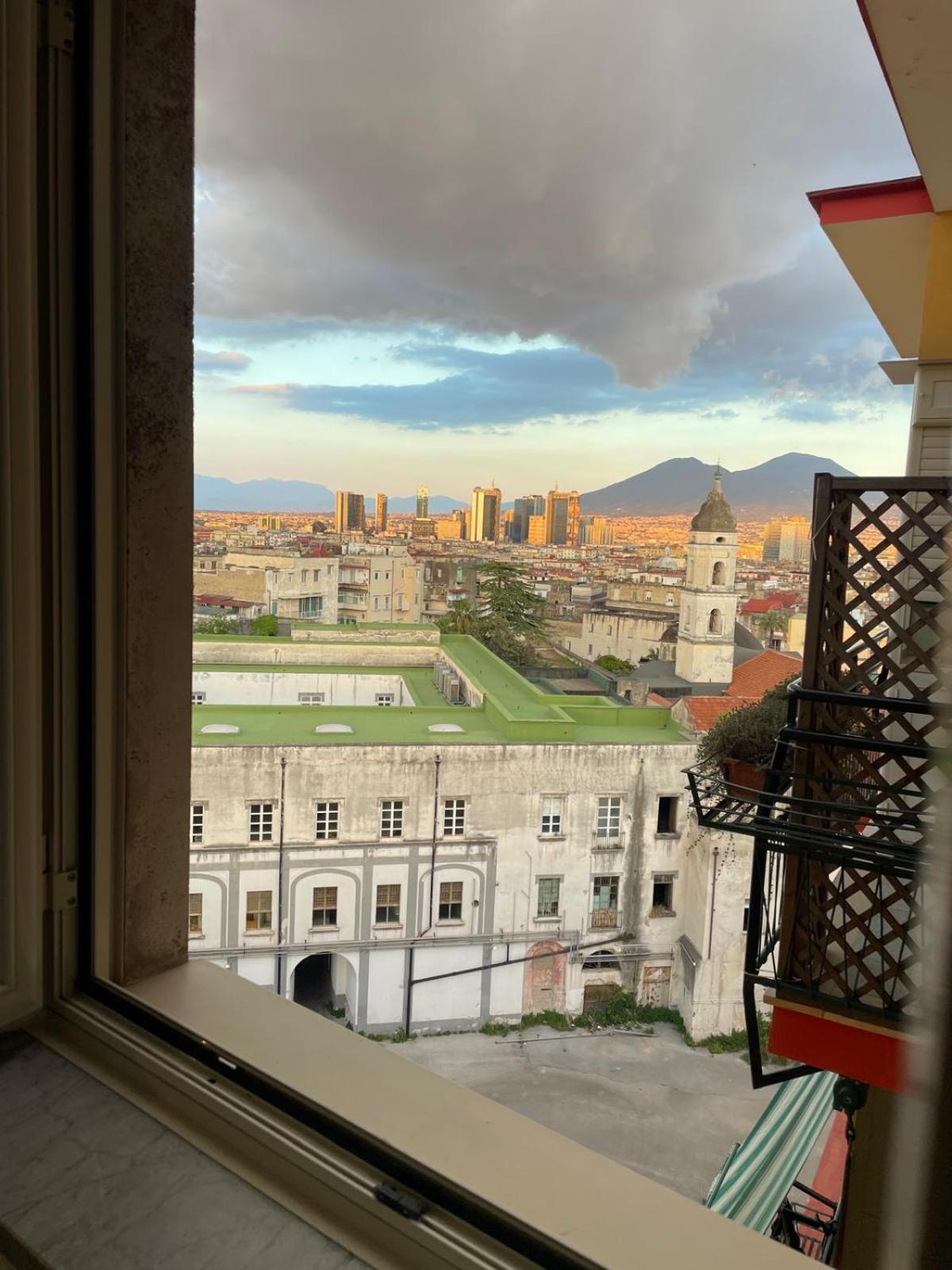 Faccia Gialla Napoli Casa Vacanze Екстериор снимка